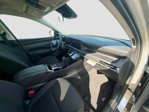 New 2026 Hyundai Tucson SEL FWD image 21