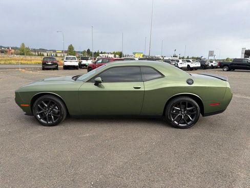 Used 2022 Dodge Challenger SXT w/ Blacktop Package RWD image 11