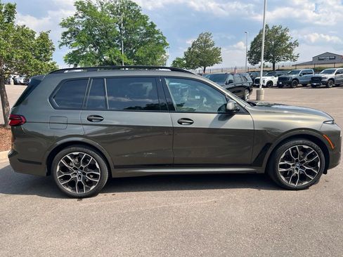 Used 2024 BMW X7 xDrive40i w/ Executive Package AWD/4WD image 6