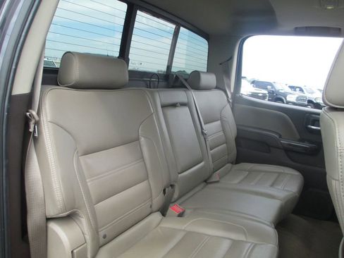 Used 2016 GMC Sierra 2500 Denali w/ Duramax Plus Package AWD/4WD image 27