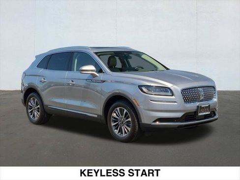 Used 2023 Lincoln Nautilus Reserve FWD image 7