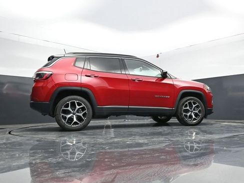 Used 2025 Jeep Compass Limited AWD/4WD image 56