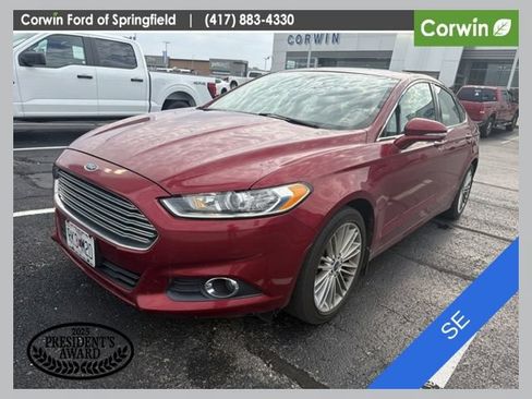 Used 2013 Ford Fusion SE FWD image 1