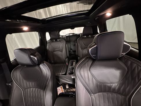New 2026 INFINITI QX60 Autograph w/ Dark Cargo Package image 30