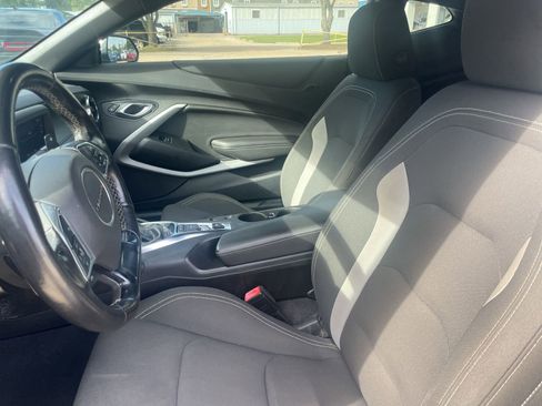 Used 2021 Chevrolet Camaro LT image 8