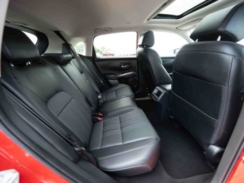 Used 2025 Honda HR-V EX-L image 25