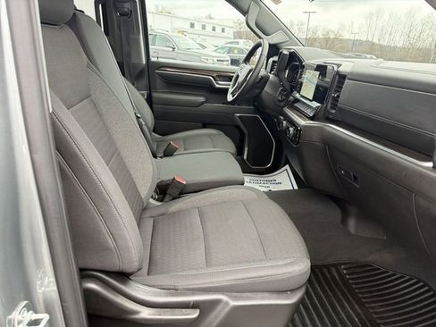 Used 2026 Chevrolet Silverado 1500 RST image 29