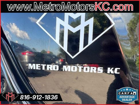 Used 2013 Chrysler 200 Touring image 37