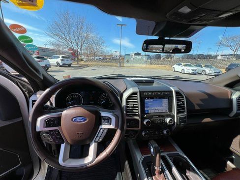 Used 2019 Ford F150 King Ranch w/ Equipment Group 601A Luxury image 40