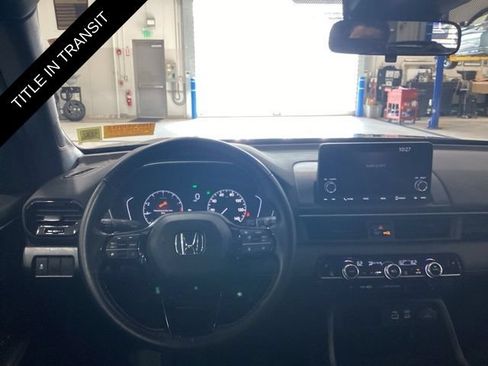 Used 2023 Honda Pilot Sport image 6