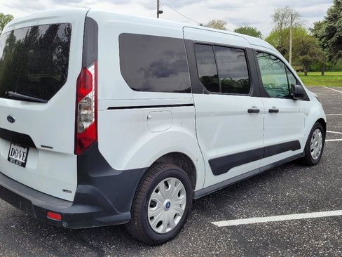 Used 2021 Ford Transit Connect XL FWD image 7