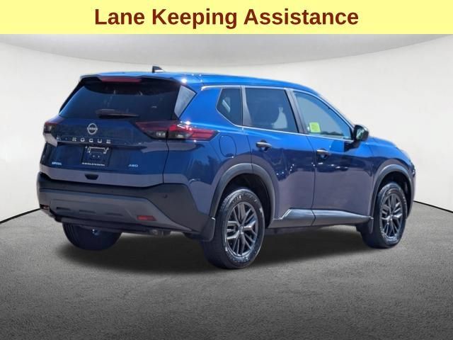 Used 2023 Nissan Rogue S AWD/4WD image 5