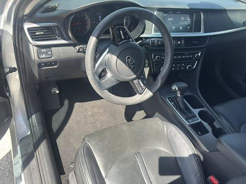 Used 2020 Kia Optima LX FWD image 10