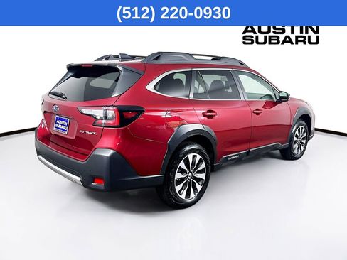 Used 2025 Subaru Outback Limited image 8