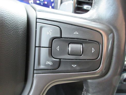 Certified 2022 Chevrolet Silverado 1500 ZR2 w/ Technology Package image 31