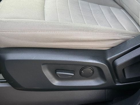 Used 2019 Ford Ranger XLT w/ Equipment Group 302A Luxury image 18