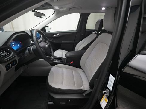 Used 2023 Ford Escape Active w/ Tech Pack #2 AWD/4WD image 7