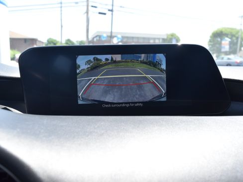 Used 2020 MAZDA MAZDA3 AWD Hatchback w/ Premium Pkg image 23