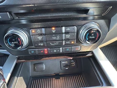 Used 2015 Ford F150 Lariat w/ Equipment Group 502A Luxury image 24