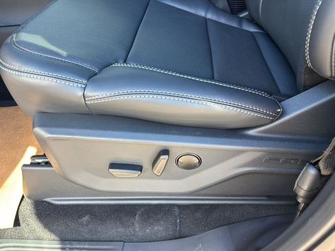 New 2025 Ford Expedition Platinum w/ Stealth Performance Package image 11