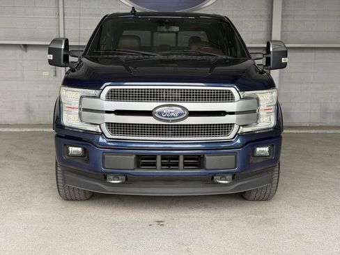 Used 2019 Ford F150 Platinum w/ Equipment Group 701A Luxury AWD/4WD image 4