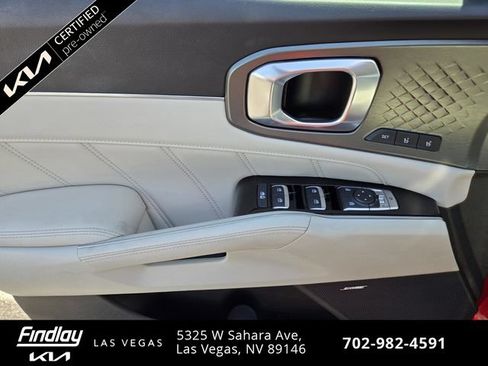 Certified 2023 Kia Sorento SX Prestige AWD/4WD image 24