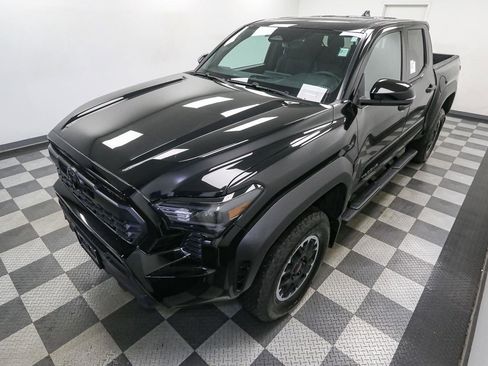 New 2026 Toyota Tacoma TRD Off-Road AWD/4WD image 6