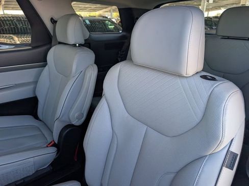 Used 2024 Hyundai Palisade SEL image 26
