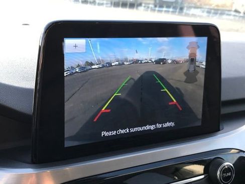 Used 2022 Ford Escape Titanium image 11