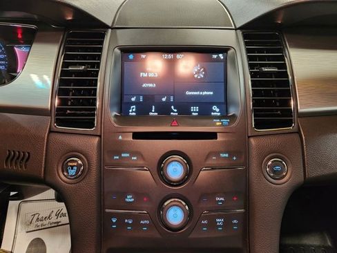 Used 2018 Ford Taurus SEL w/ Equipment Group 201A image 14