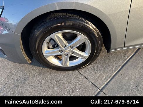 Used 2023 Chevrolet Malibu LT image 29