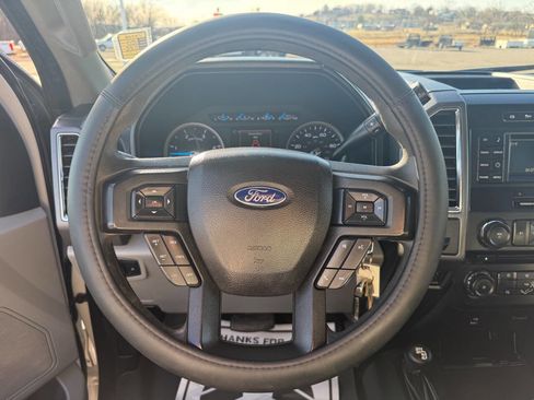 Used 2017 Ford F350 XLT image 26