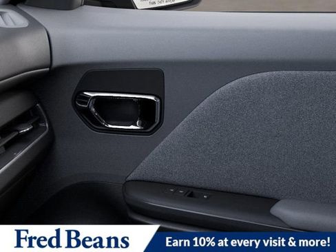 New 2025 Kia K4 LXS image 26