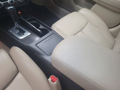 Used 2014 Nissan Maxima 3.5 SV w/ Premium Package FWD image 26