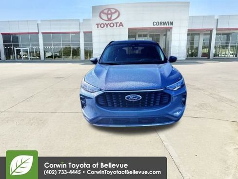 Used 2023 Ford Escape Platinum image 11