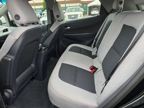 Used 2020 Chevrolet Bolt LT FWD image 16