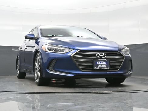 Used 2017 Hyundai Elantra Limited FWD image 30
