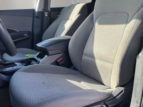Used 2017 Hyundai Santa Fe Sport AWD/4WD image 10