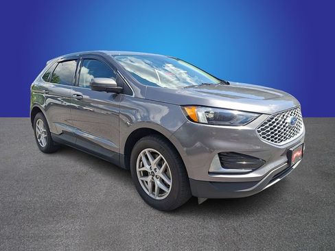 Used 2024 Ford Edge SEL AWD/4WD image 3