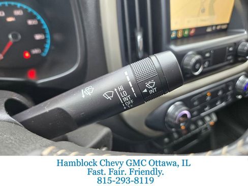 Used 2021 GMC Canyon Denali image 22