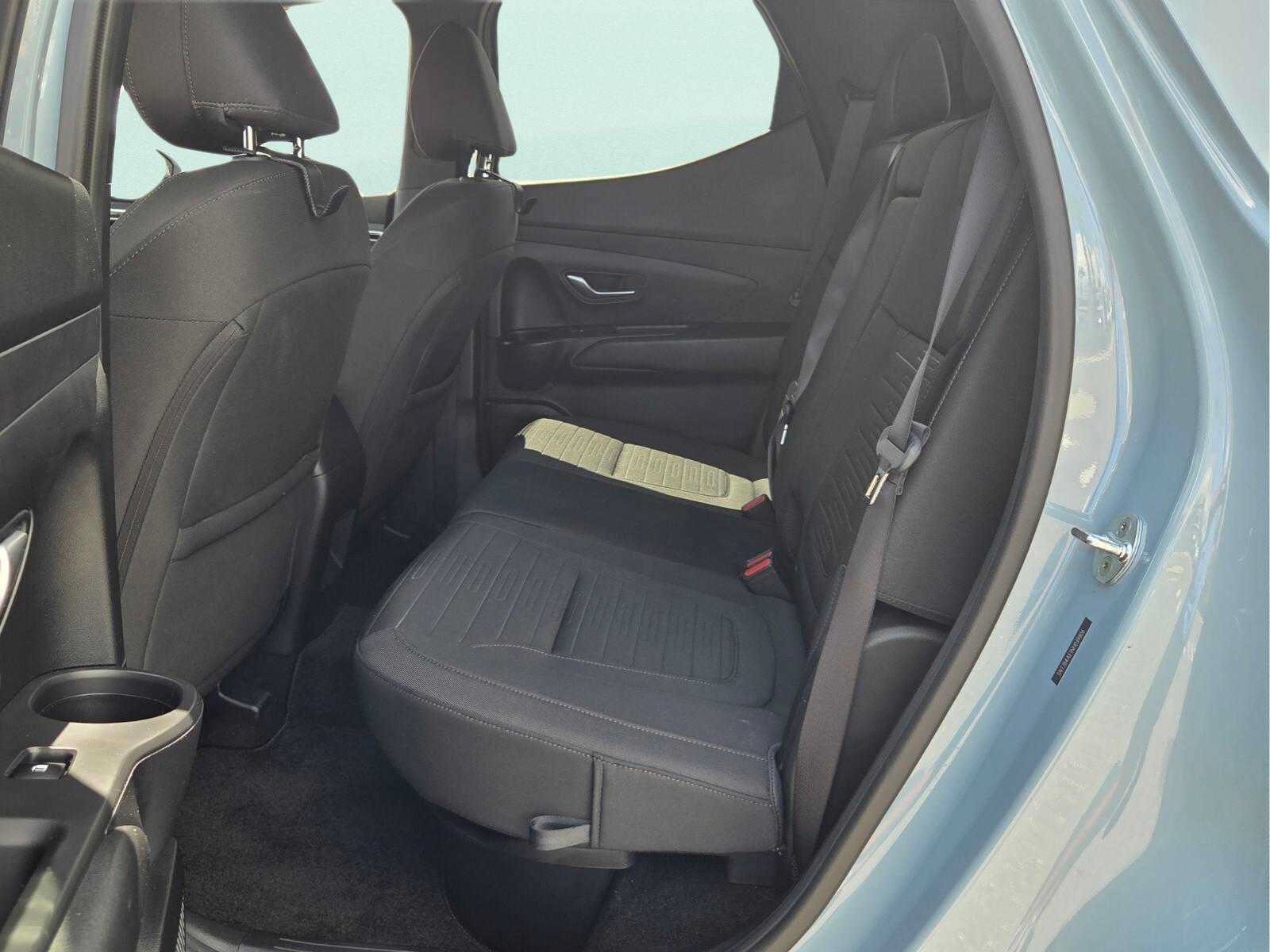 Used 2022 Hyundai Santa Cruz SEL FWD image 4