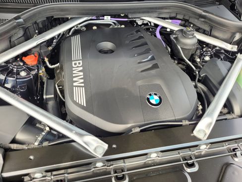 Used 2026 BMW X5 sDrive40i w/ M Sport Package image 18