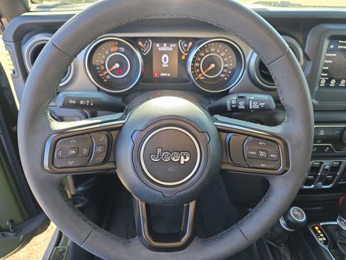 Used 2023 Jeep Wrangler Willys image 24