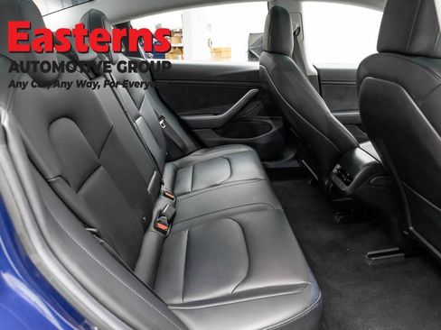 Used 2018 Tesla Model 3 RWD image 17