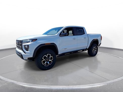 New 2025 GMC Canyon AT4 w/ AT4X Package AWD/4WD image 4