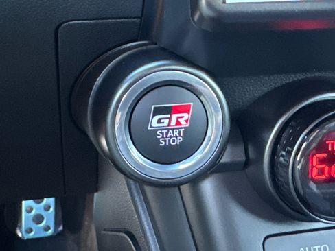 New 2026 Toyota GR86 YUZU Limited image 31