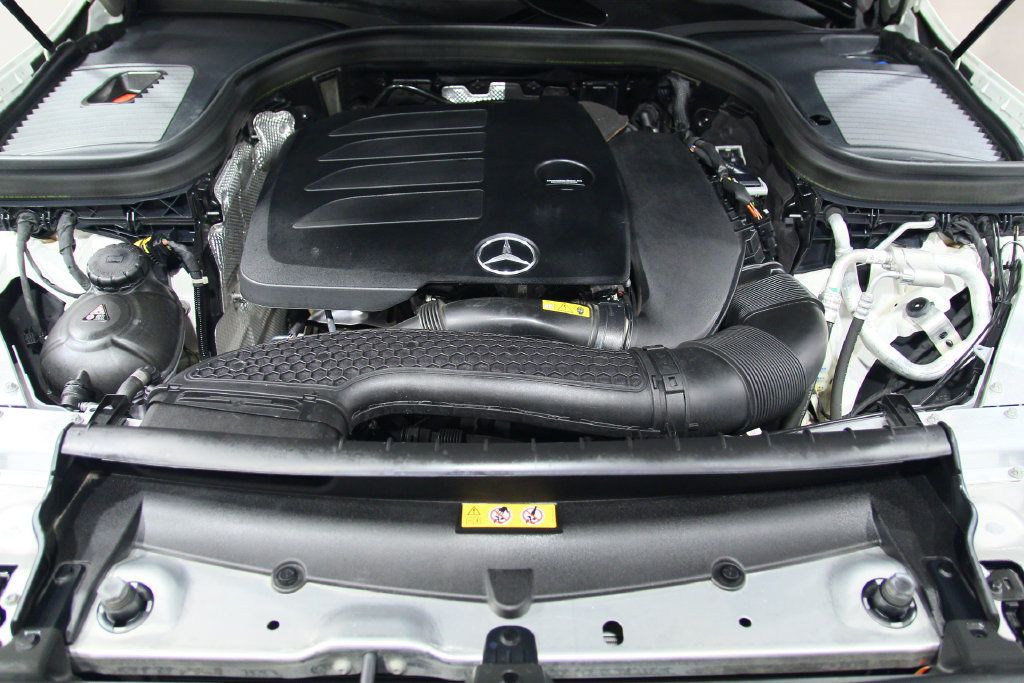 Certified 2022 Mercedes-Benz GLC 300 4MATIC image 31