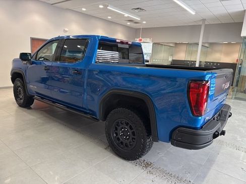 Used 2024 GMC Sierra 1500 AT4X w/ AT4X AEV Edition AWD/4WD image 4