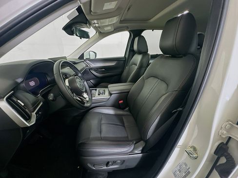Used 2024 MAZDA CX-90 Plug-In Hybrid w/ Preferred AWD/4WD image 13