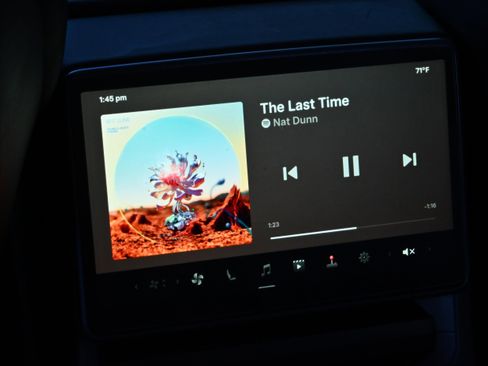 Used 2025 Tesla Model 3 Long Range image 33